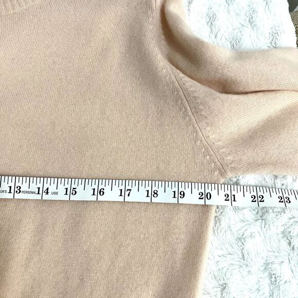 Vintage Sutton Studio Cashmere Baby Pink Knotted Gold Buttons Classic Cardigan M - Picture 6 of 6